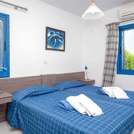 Coral Apollon - Three Bedroom With Private Swimming Pool Πέγεια
