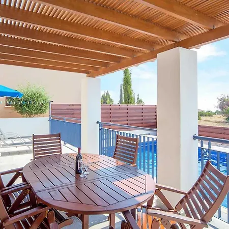 Coral Apollon - Three Bedroom With Private Swimming Pool Willa Peja